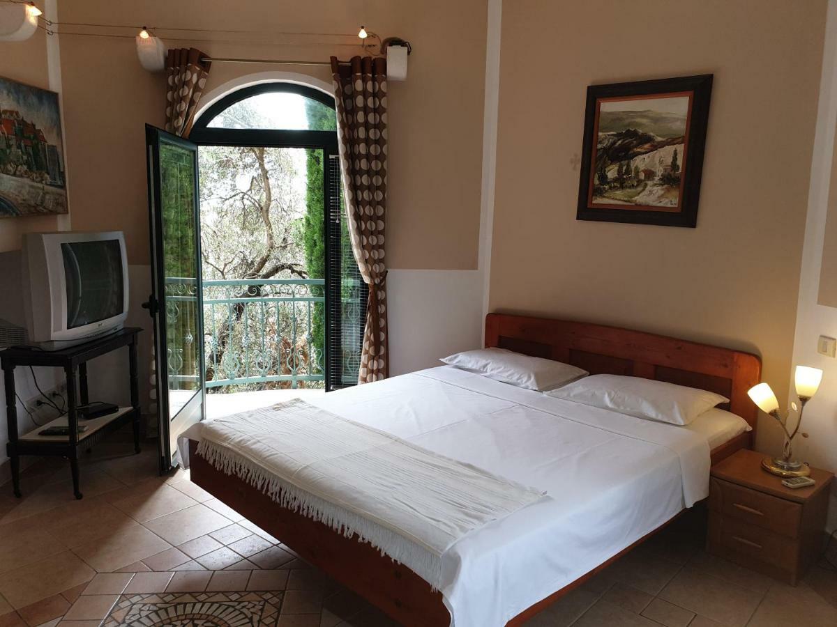 Zoro Apartments Sveti Stefan Exterior foto